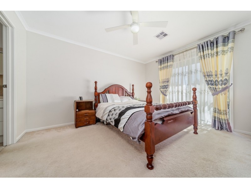 54 Marchant Circuit, Dunlop ACT 2615