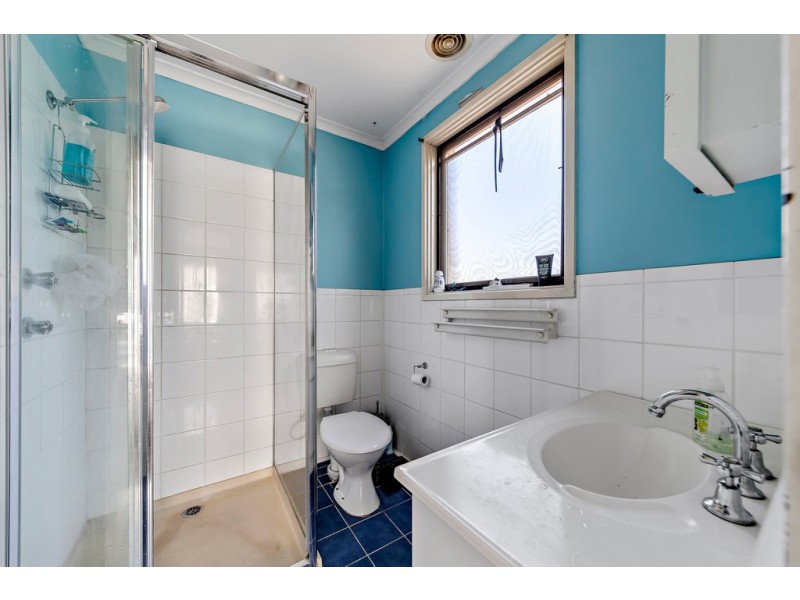 222 Osburn Drive, Macgregor ACT 2615