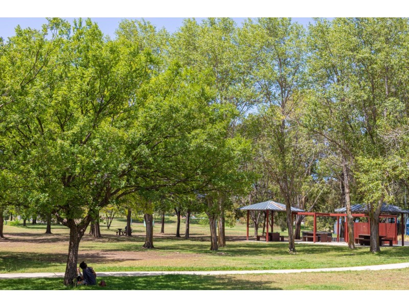 83/140 Anketell Street, Greenway ACT 2900