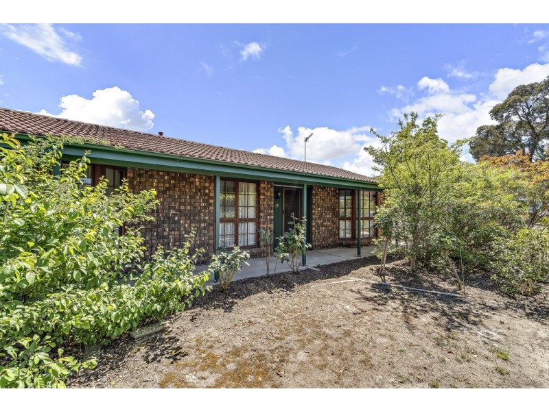 13 Twamley Crescent, Chisholm ACT 2905