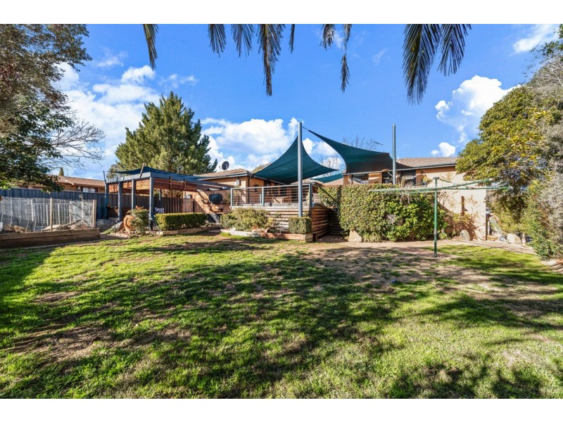 1 Zwar Place, Florey ACT 2615