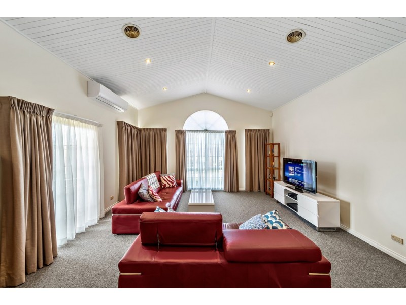 1 Hoad Place, Nicholls ACT 2913