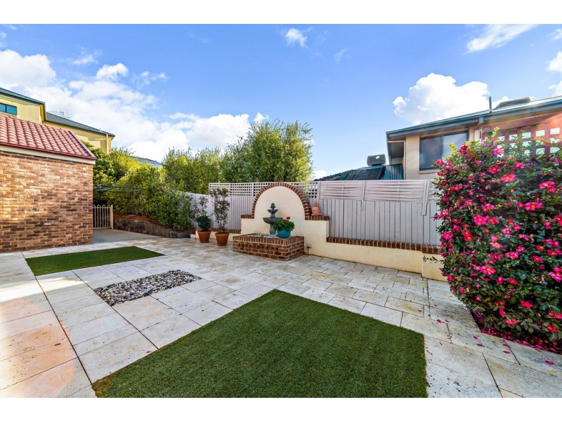 1 Hoad Place, Nicholls ACT 2913