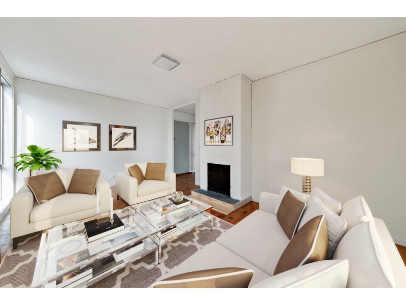 16 Diggles Street, Page ACT 2614