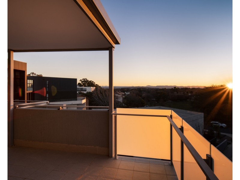 9/41 Hampton Circuit, Yarralumla ACT 2600