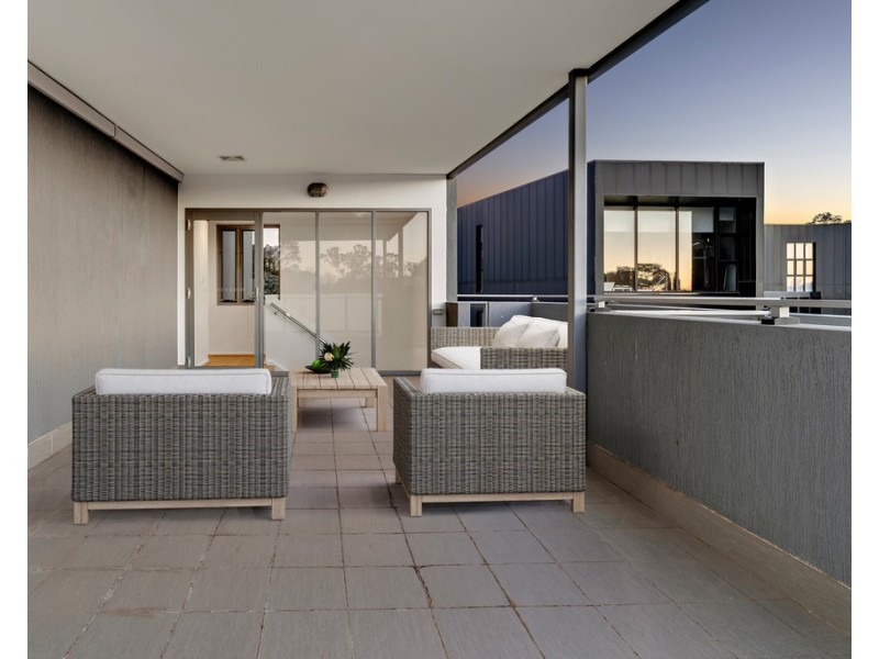 9/41 Hampton Circuit, Yarralumla ACT 2600