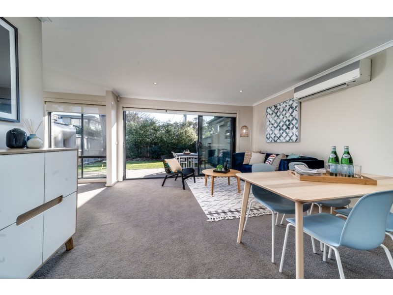 4/1 Coppin Place, Weetangera ACT 2614