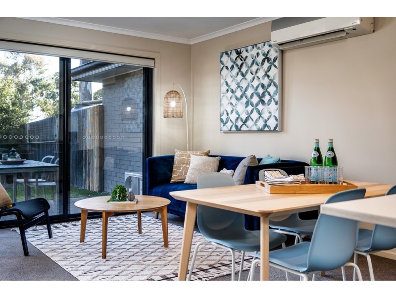 4/1 Coppin Place, Weetangera ACT 2614