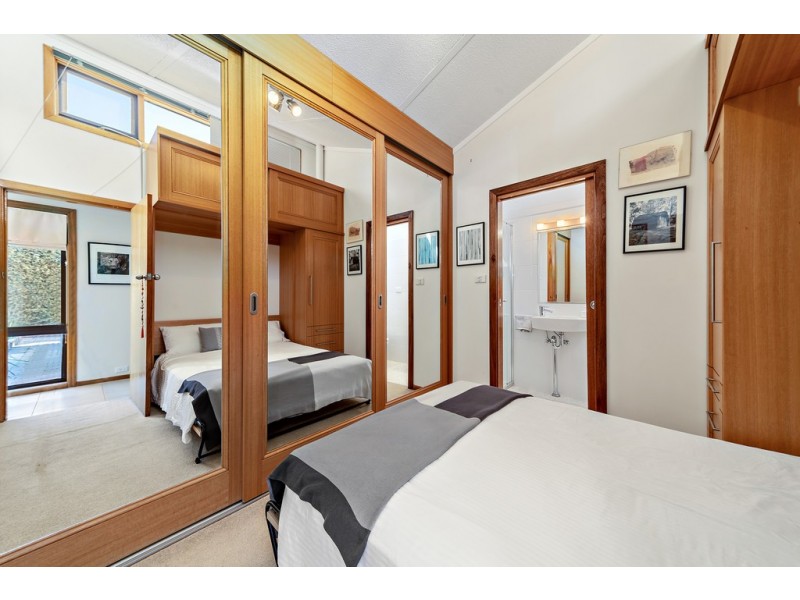 11 Marqua Place, Hawker ACT 2614