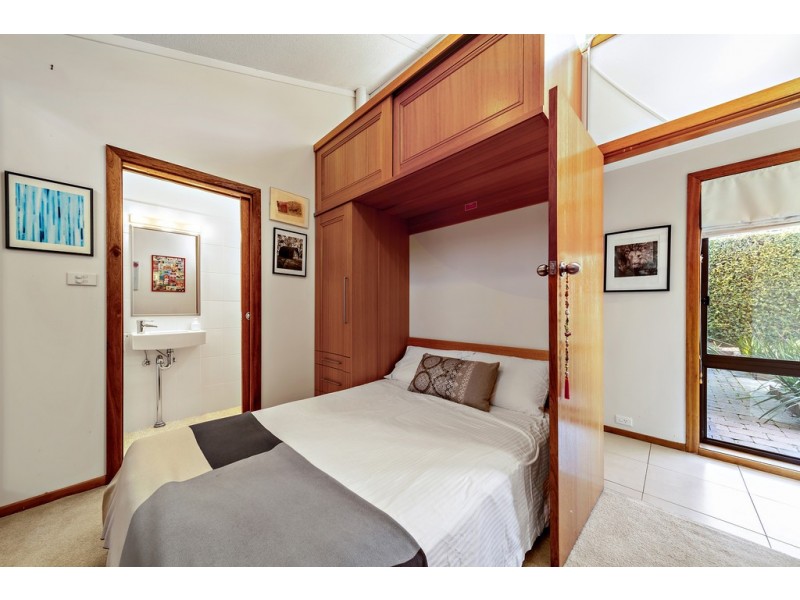 11 Marqua Place, Hawker ACT 2614