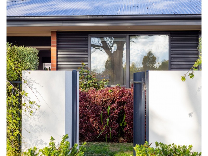 12 Lanaba Street, Crace ACT 2911