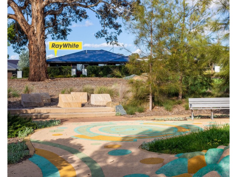 12 Lanaba Street, Crace ACT 2911