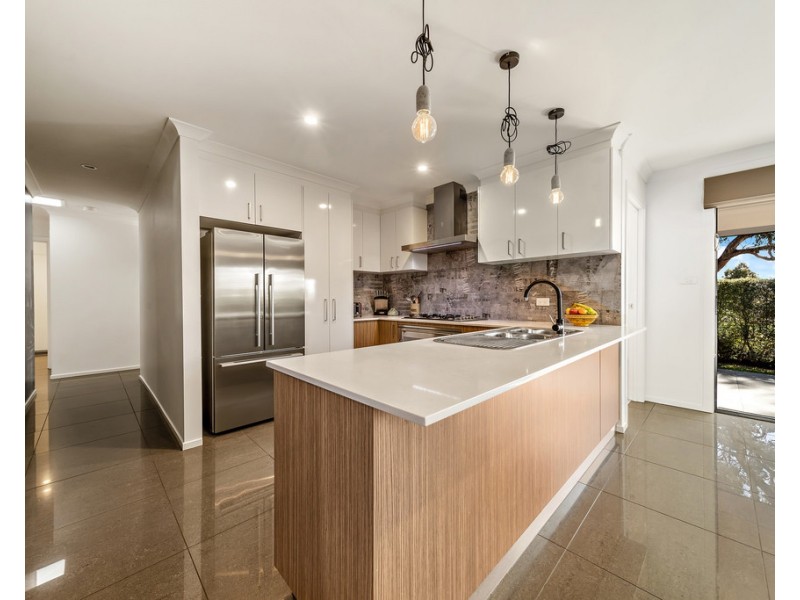 12 Lanaba Street, Crace ACT 2911