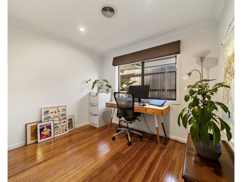 12 Lanaba Street, Crace ACT 2911