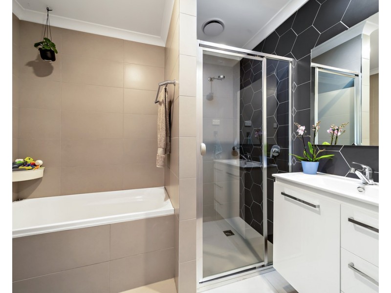 12 Lanaba Street, Crace ACT 2911