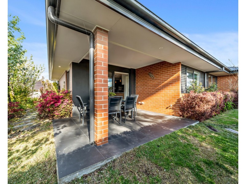 12 Lanaba Street, Crace ACT 2911