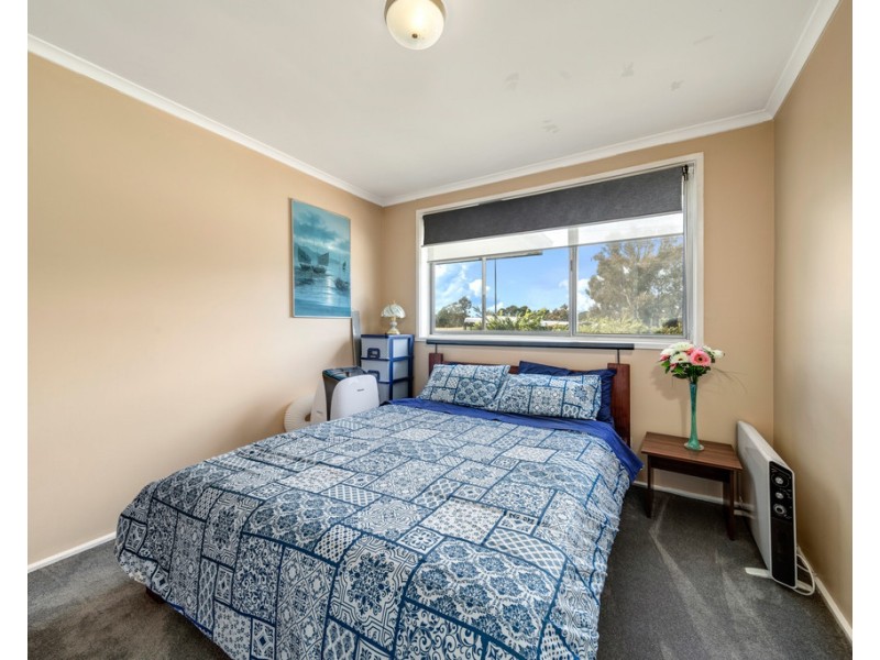 61 Florey Drive, Macgregor ACT 2615