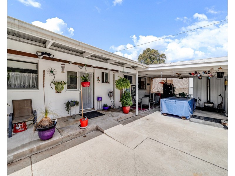61 Florey Drive, Macgregor ACT 2615