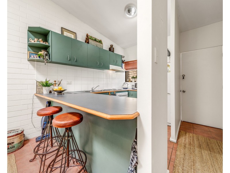 2/7 Clode Place, Macgregor ACT 2615