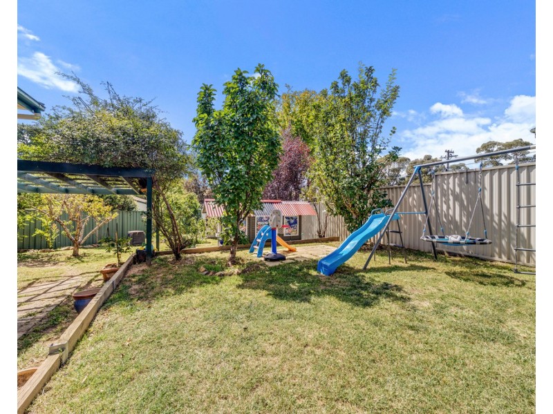 6 Mathison Place, Macgregor ACT 2615
