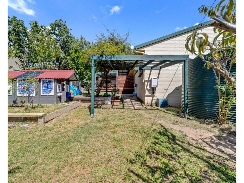 6 Mathison Place, Macgregor ACT 2615