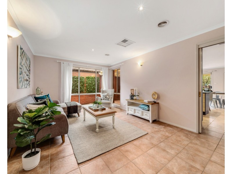 52 Wanderer Court, Amaroo ACT 2914