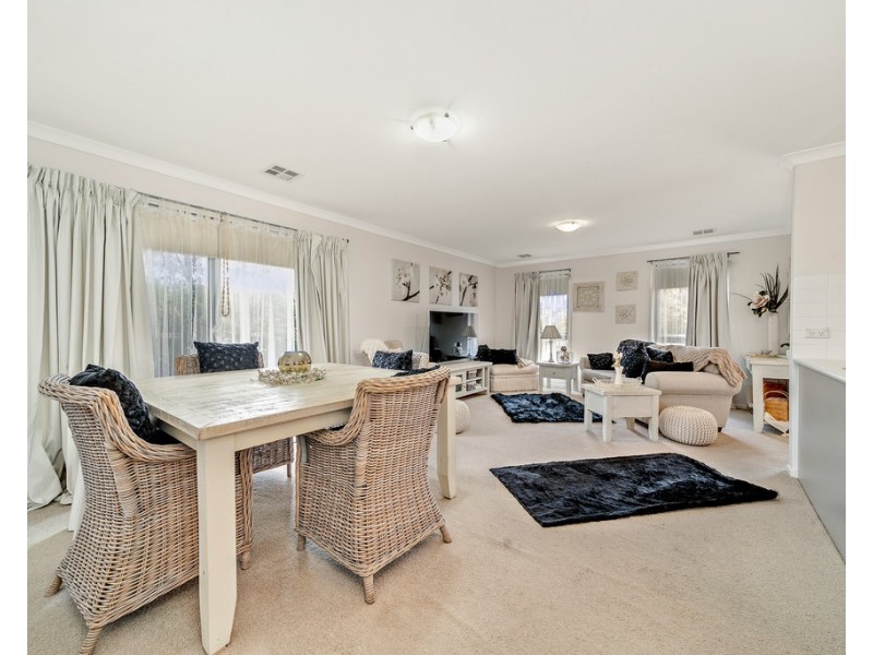 3/36 John Holt Street, Macgregor ACT 2615