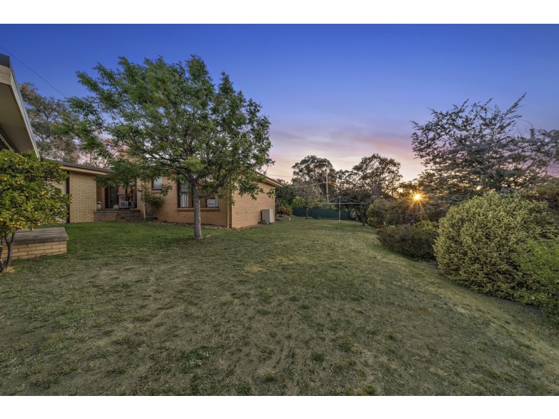 14 Jarvis Place, Macquarie ACT 2614