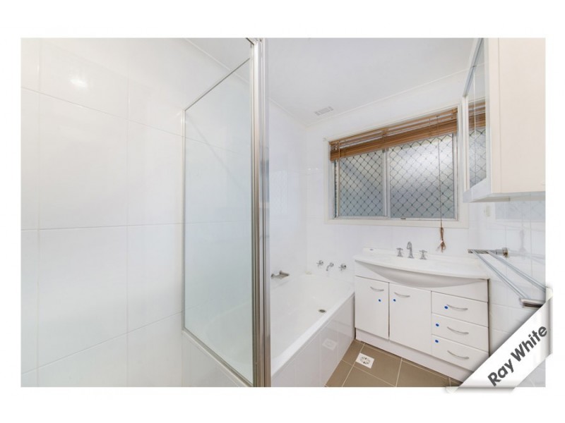 44 Halford Crescent, Page ACT 2614