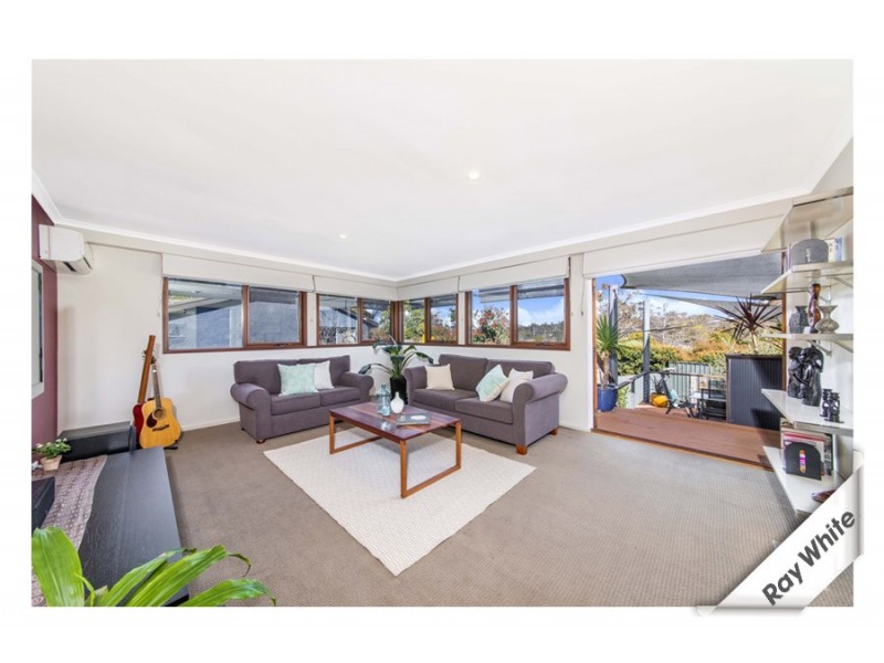 6 Roberts Street, Macquarie ACT 2614
