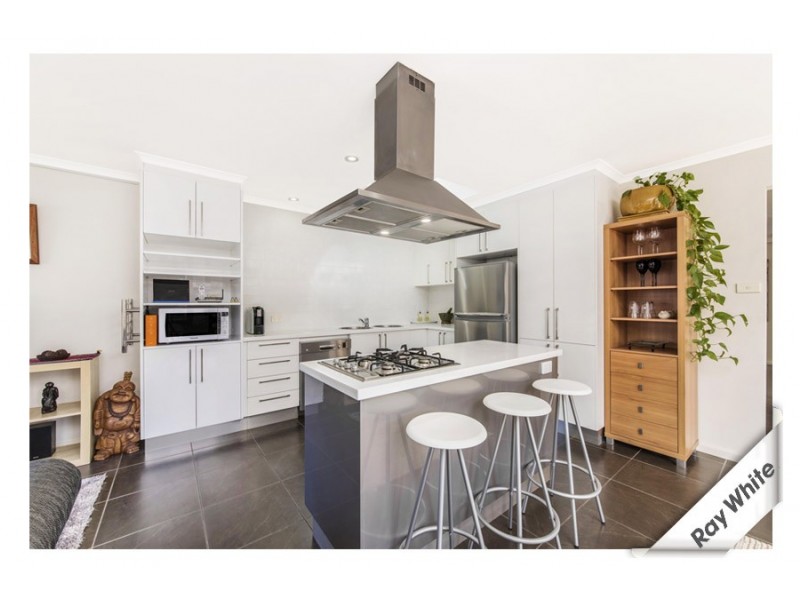 6 Roberts Street, Macquarie ACT 2614