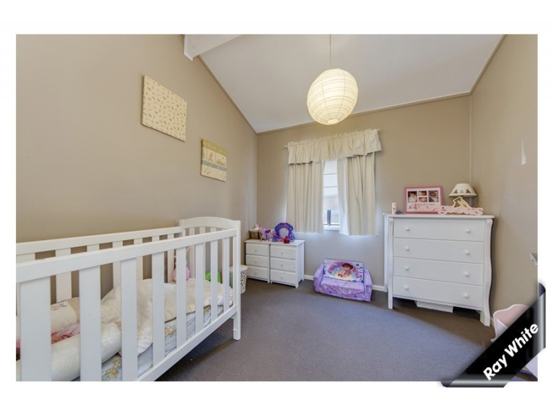 2 Holland Street, Macgregor ACT 2615