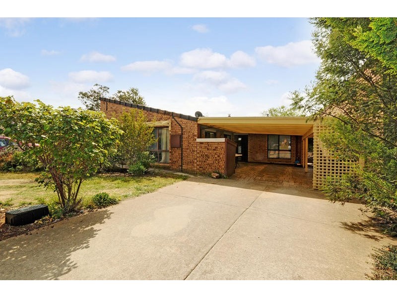 6 Moorehead Street, Latham ACT 2615