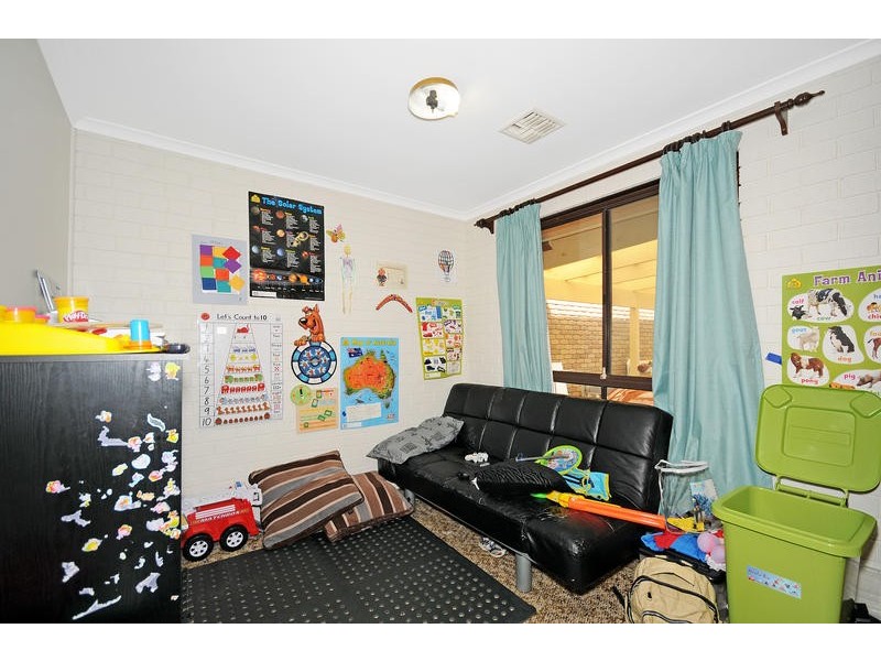 6 Moorehead Street, Latham ACT 2615