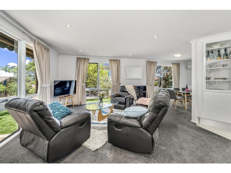 3 Don Place, Spence ACT 2615