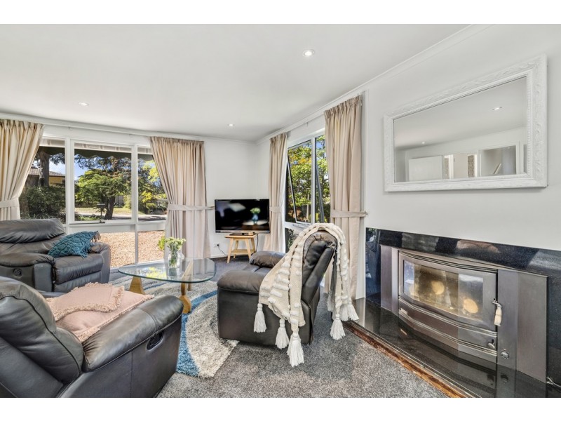 3 Don Place, Spence ACT 2615