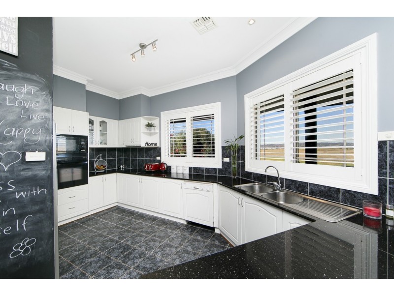 91 Weddin Circuit, Palmerston ACT 2913