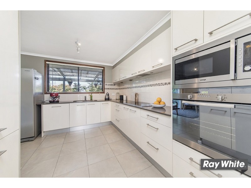 4 Moor Place, Evatt ACT 2617