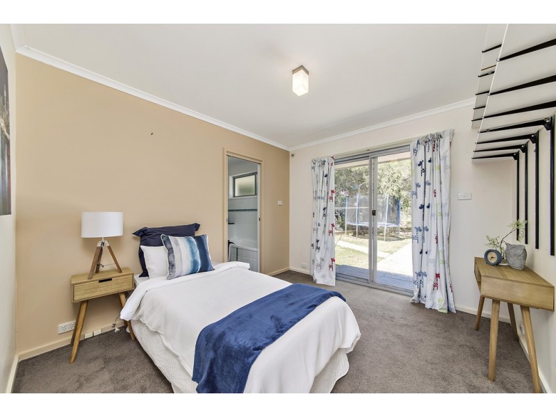 7 Line Place, Weetangera ACT 2614