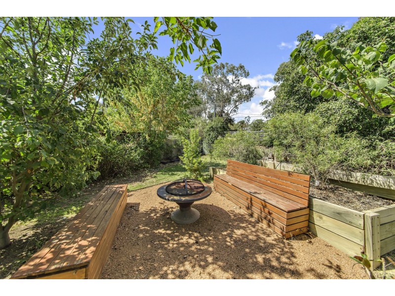 7 Line Place, Weetangera ACT 2614