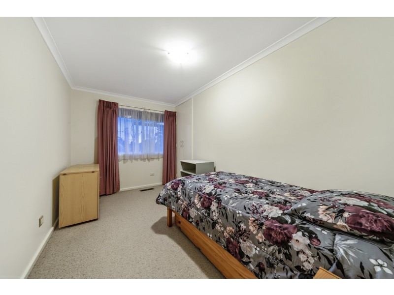 18 Kinleyside Crescent, Weetangera ACT 2614