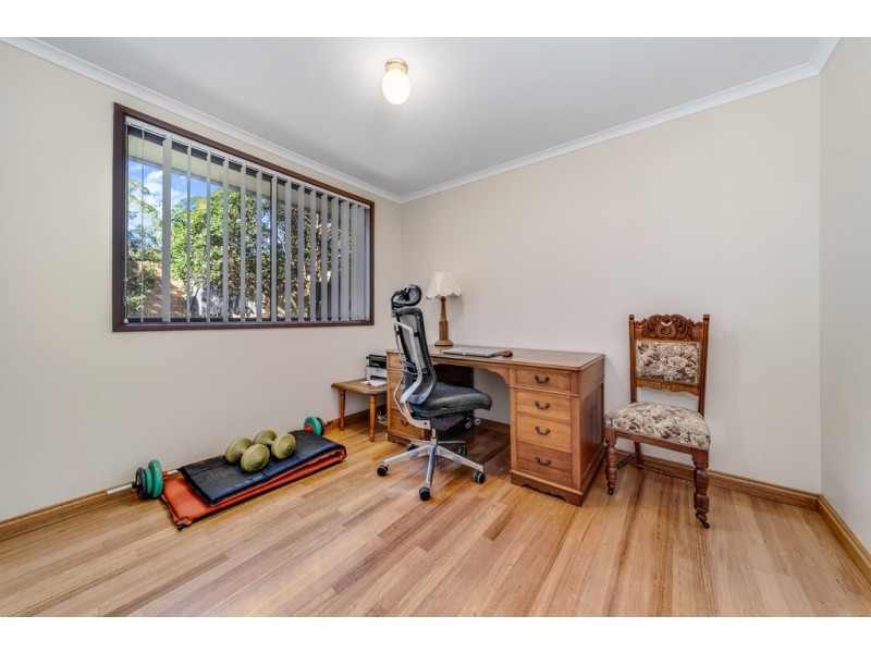 69 Dugdale Street, Cook ACT 2614