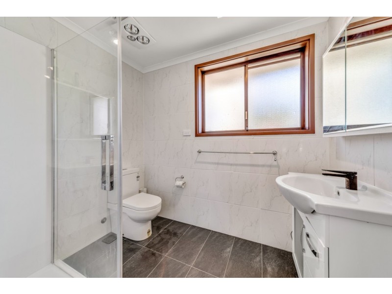 69 Dugdale Street, Cook ACT 2614