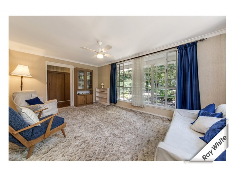 61 Stretton Crescent, Latham ACT 2615