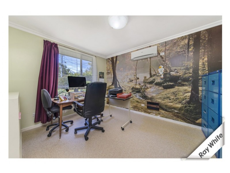 61 Stretton Crescent, Latham ACT 2615