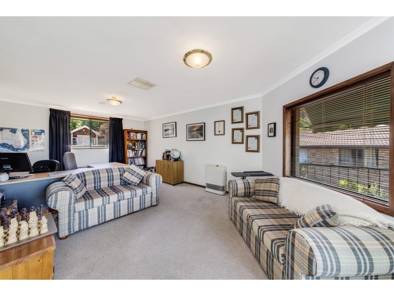 15 Mileham Street, Macgregor ACT 2615