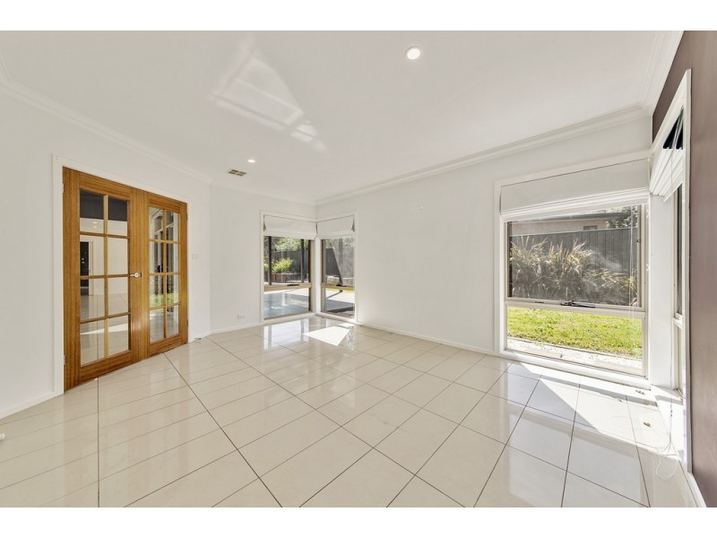 4 Mag Place, Dunlop ACT 2615