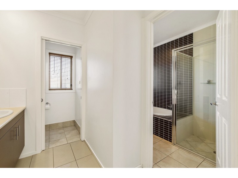 4 Mag Place, Dunlop ACT 2615