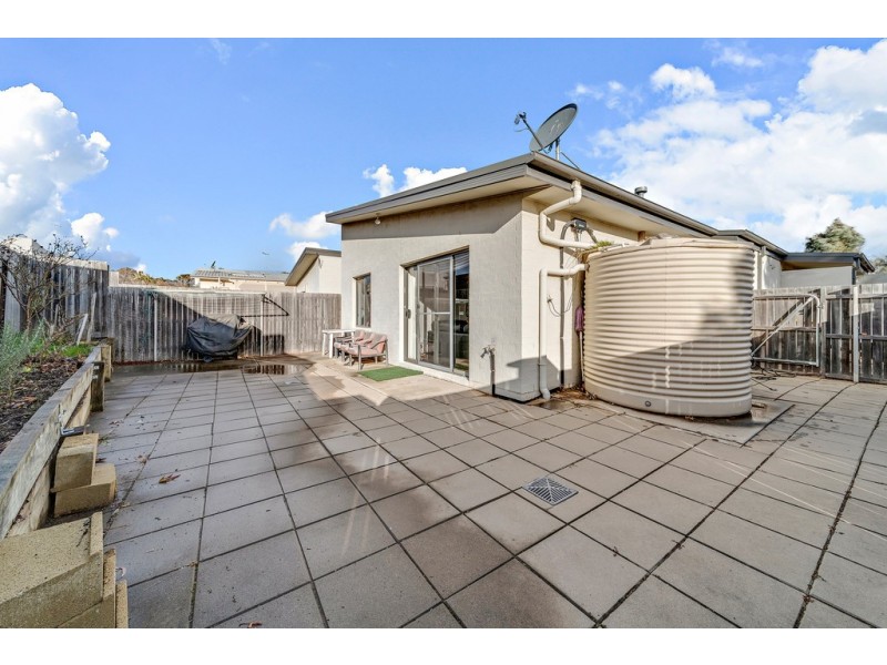 1 De Gruchy Place, Macgregor ACT 2615