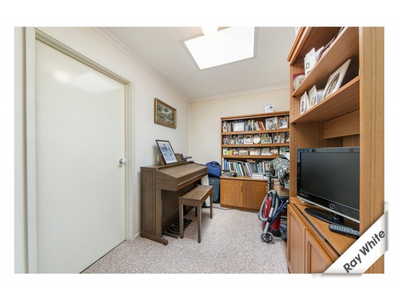 18 Charvin Court, Melba ACT 2615